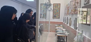 بازدید دانش آموزان و مسئولین رشته گرافیک هنرستان حدیث  از دانشکده به مناسبت هفته مشاغل 6